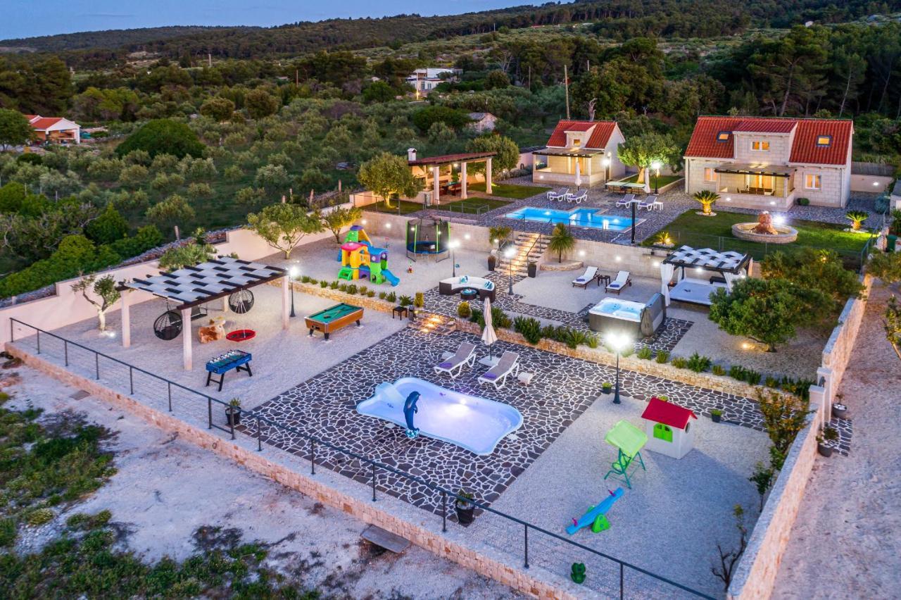 Villa Mis Supetar Exterior photo