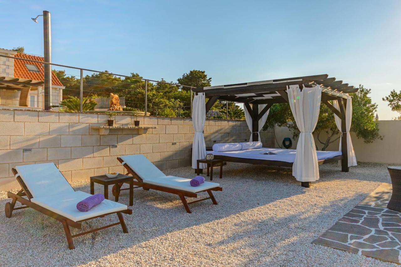 Villa Mis Supetar Exterior photo