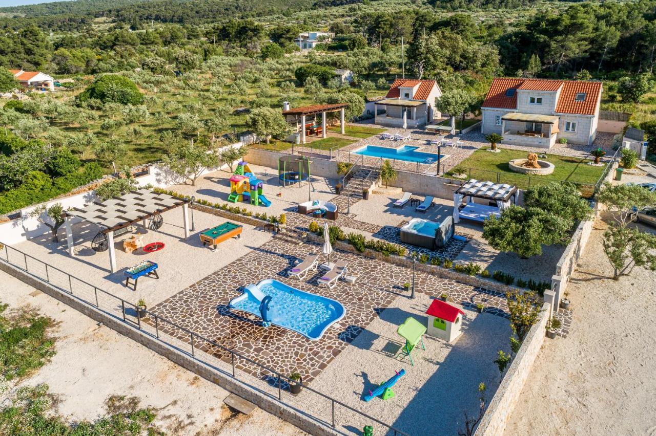 Villa Mis Supetar Exterior photo