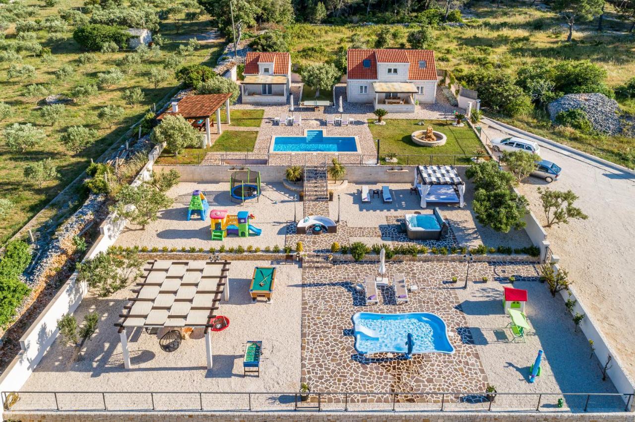 Villa Mis Supetar Exterior photo