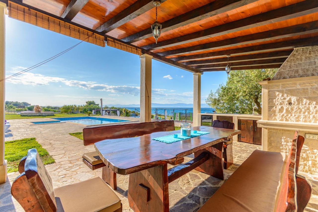 Villa Mis Supetar Exterior photo