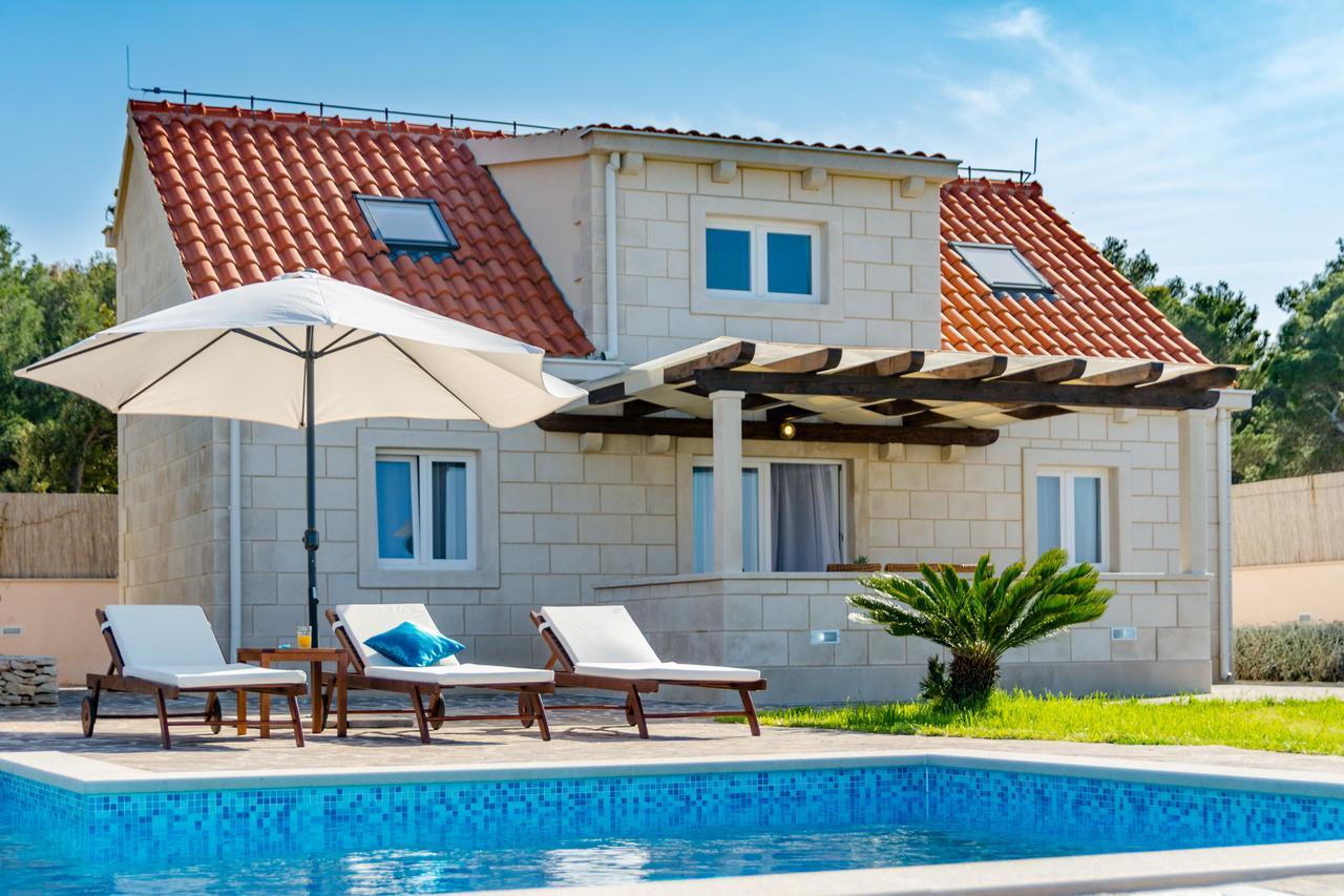 Villa Mis Supetar Exterior photo
