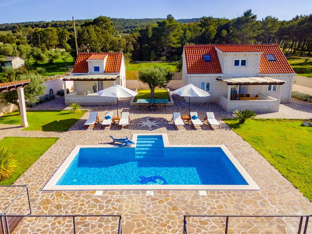 Villa Mis Supetar Exterior photo
