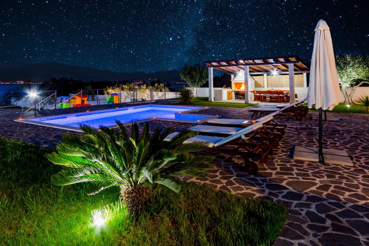 Villa Mis Supetar Exterior photo